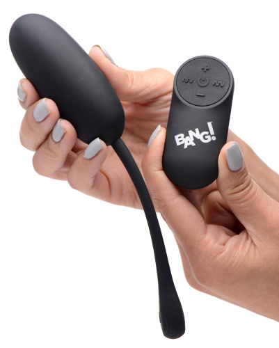 28x Plush Egg and Remote - Black  3