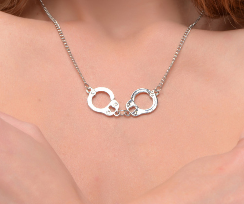 Cuff Her Handcuff Necklace  2