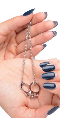 Cuff Her Handcuff Necklace  5