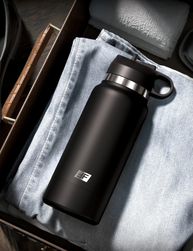 Fap Flask - Thrill Seeker - Black Bottle - Frosted  4