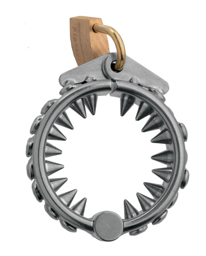 Impaler Locking Cbt Ring With Spikes  3