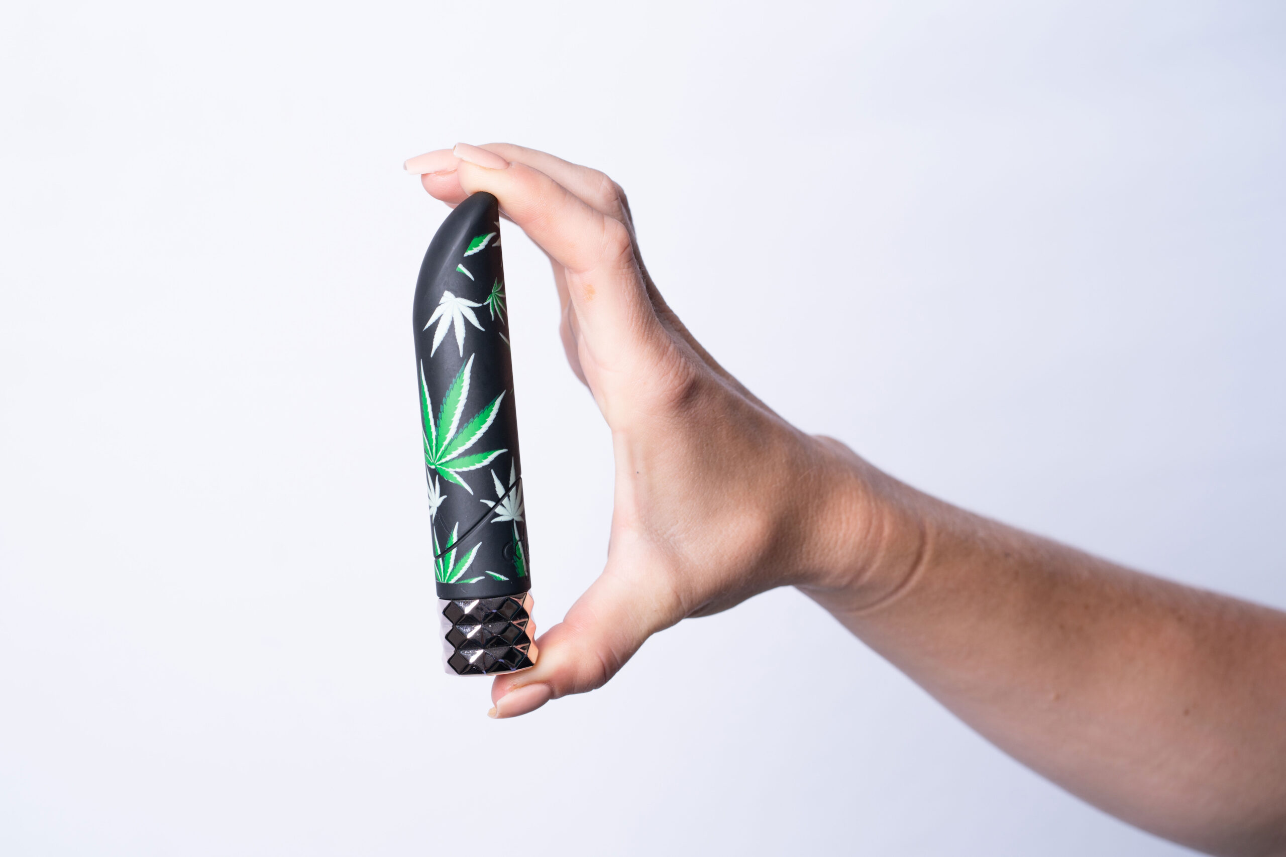 Jane 420 Series Crystal Gems USB Rechargeable 25-Function Bullet - Image 3